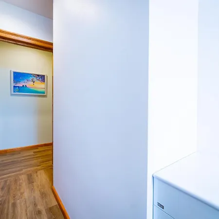 Apartman Just Renovated Stories Free Parking